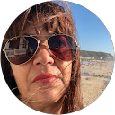 Julia Marques profile picture